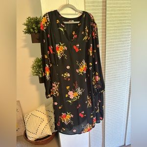 Old Navy black floral dress- NWT